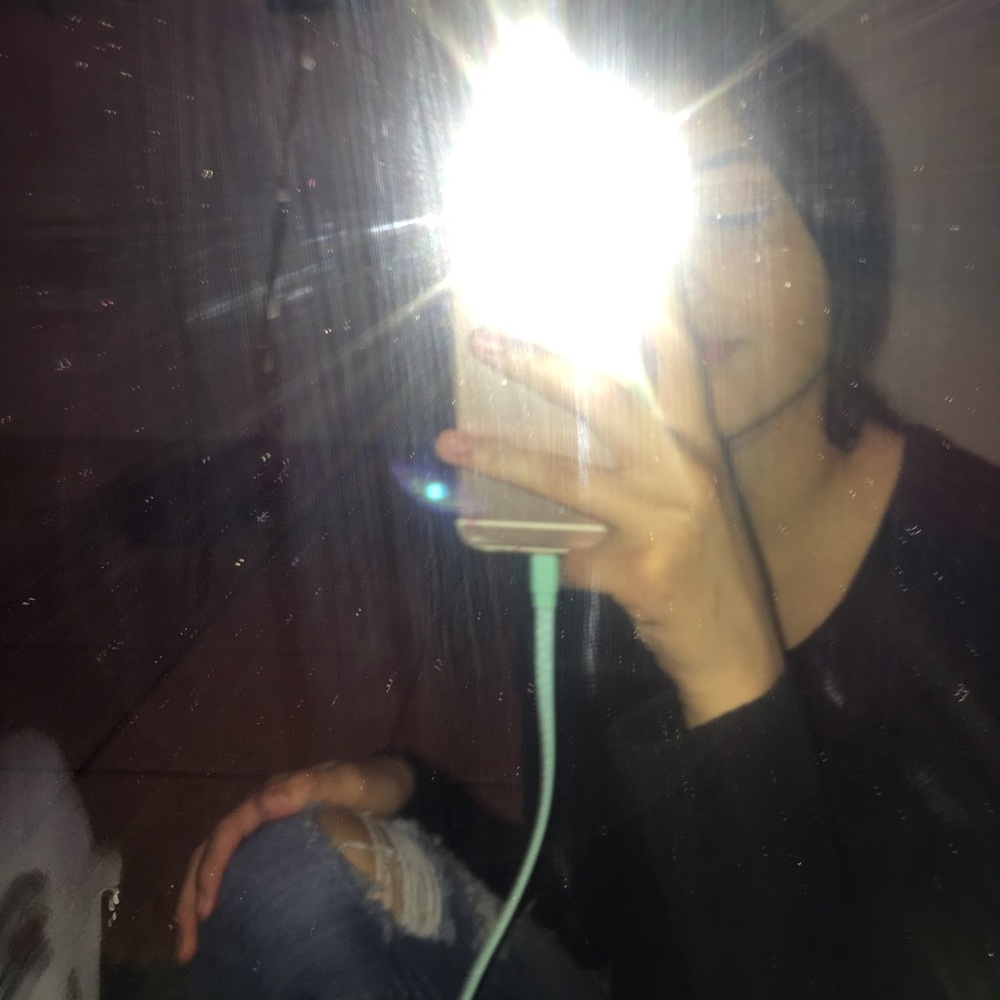 Meet your Posher, Nena